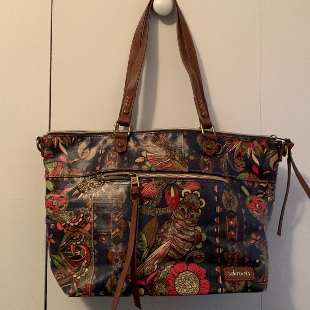 Sakroots purse.  Navy pattern.